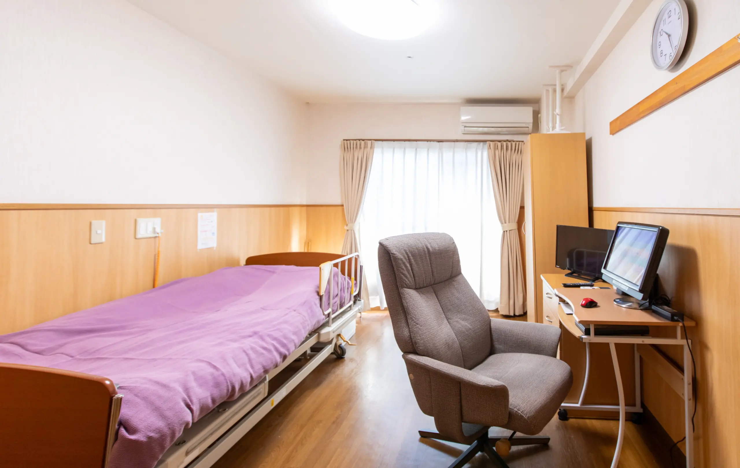 ラ・プラス青山 | ASCare（旧アサヒサンクリーン）の介護付有料⽼⼈ホーム